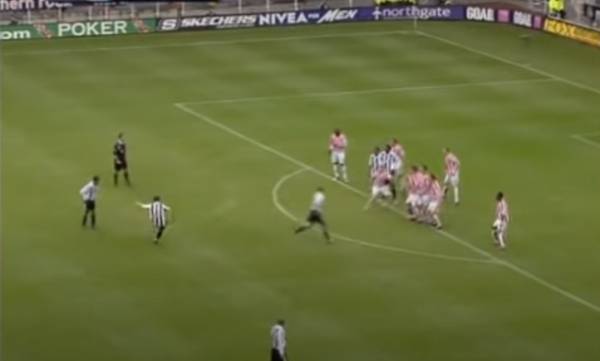 타인 위어 더비에서 프리킥으로 환상적인 결승골을 뽑아내는 엠레