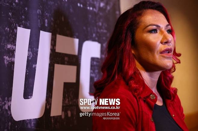 ▲ 크리스 사이보그는 데이나 화이트 대표와 신경전을 벌이면서 UFC를 떠났다. 악감정이 남아 있다.