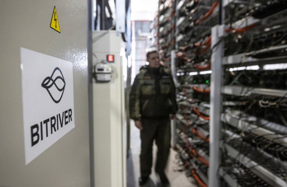 러시아 지역에서 비트코인 채굴 사업을 하는 비트리버 데이터 센터 내부 모습 /사진=뉴스1로이터