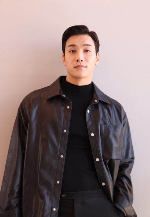 배우 이시강. 에이코닉 제공