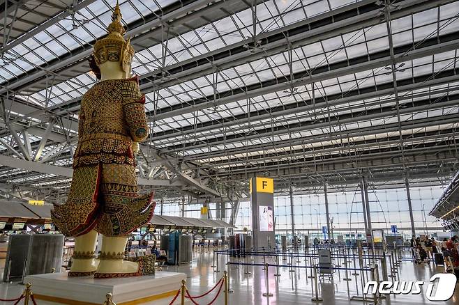 태국 수완나품 국제공항이 코로나19 확산으로 한산한 모습. © AFP=뉴스1 자료 사진