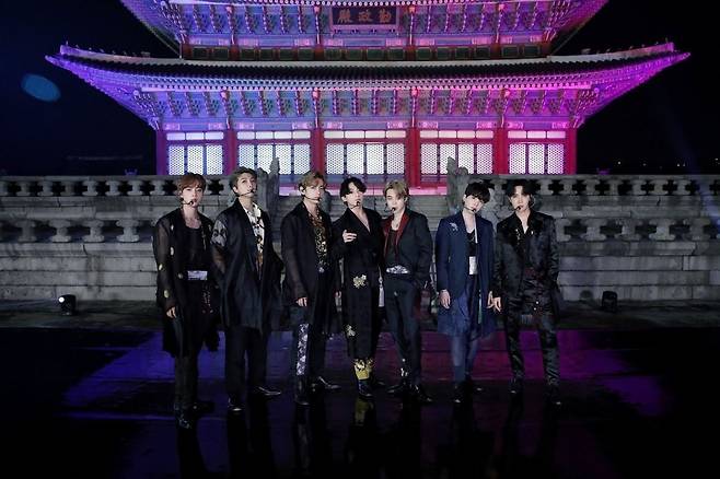 BTS poses for a photo in front of Geunjeongjeon, within Gyeongbokgung in Seoul, Sept. 29. (Big Hit Entertainment)