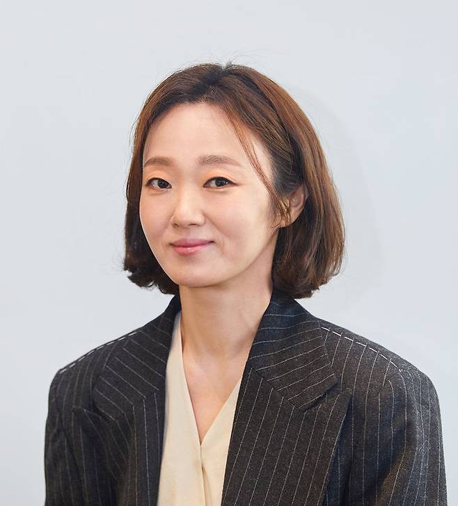 2005년 데뷔 후 연극, 뮤지컬, 영화, 드라마 전 분야에서 꾸준한 활동으로&nbsp;‘배역 경중을 가리지 않고 다양한 캐릭터를 자기 스타일로 소화해 내는 성격파·개성파 배우’라는 평가를 쌓아 온 배우 이봉련. 씨제스 제공