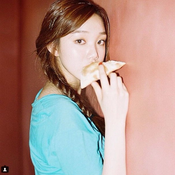 출처: 이성경 Instagram