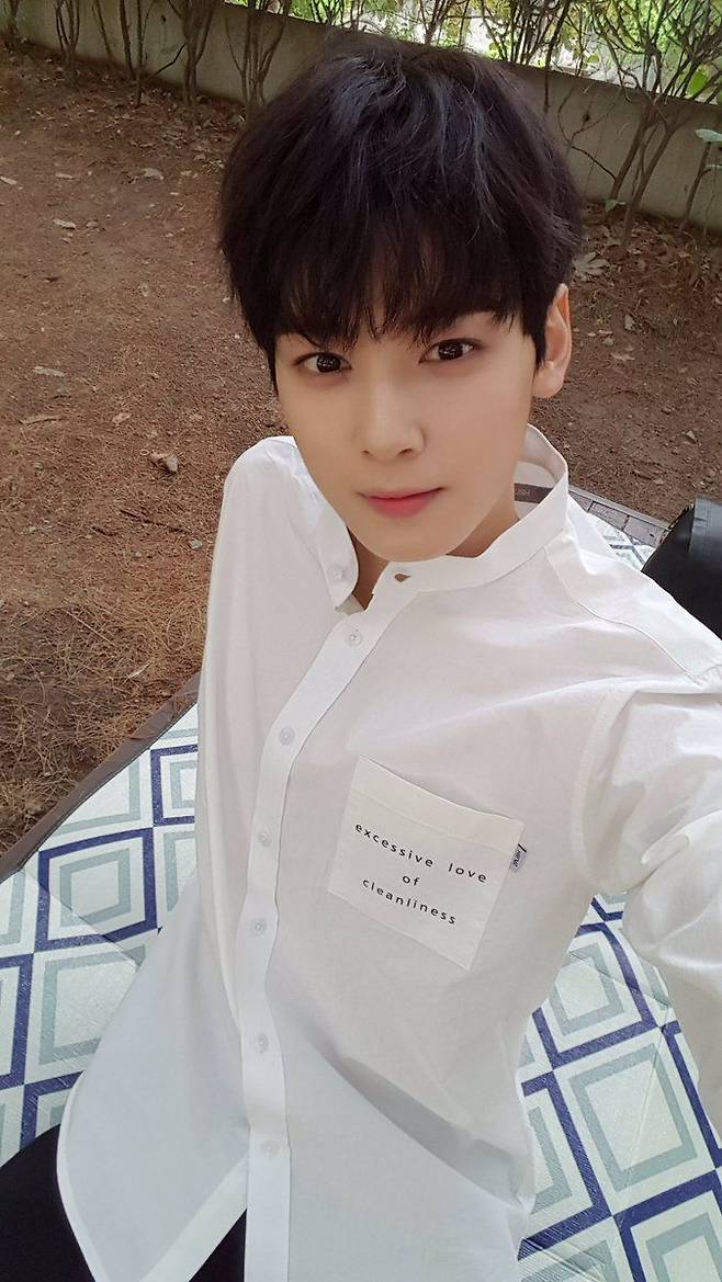 출처: 판타지오뮤직 제공