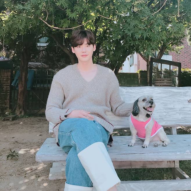출처: 이종석 인스타그램