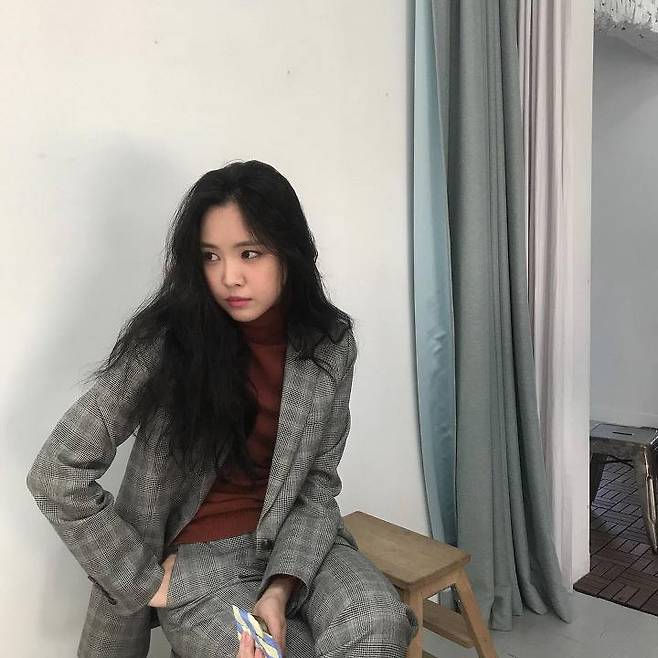 출처: 손나은 인스타그램