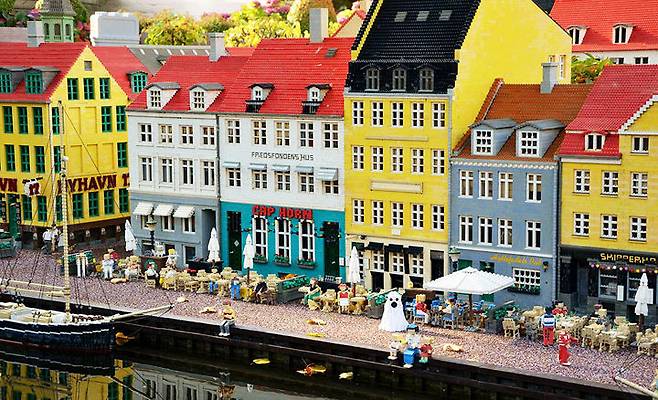 출처: 레고랜드 덴마크 페이스북