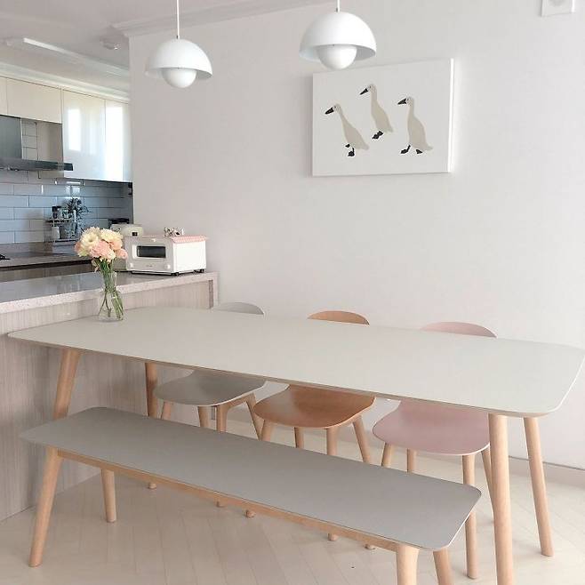 출처: <테이블><조명> 등 제품정보 모아보기(▲이미지클릭)