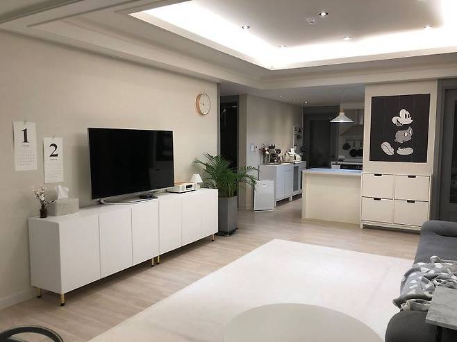 출처: <높은거실장> 등 제품정보 모아보기(▲이미지클릭)