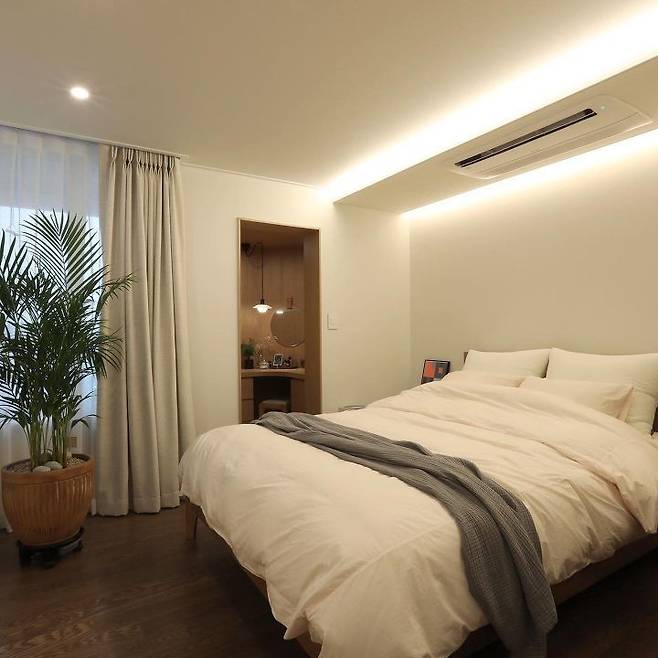 출처: <침대><침구> 등 제품정보 모아보기(▲이미지클릭)