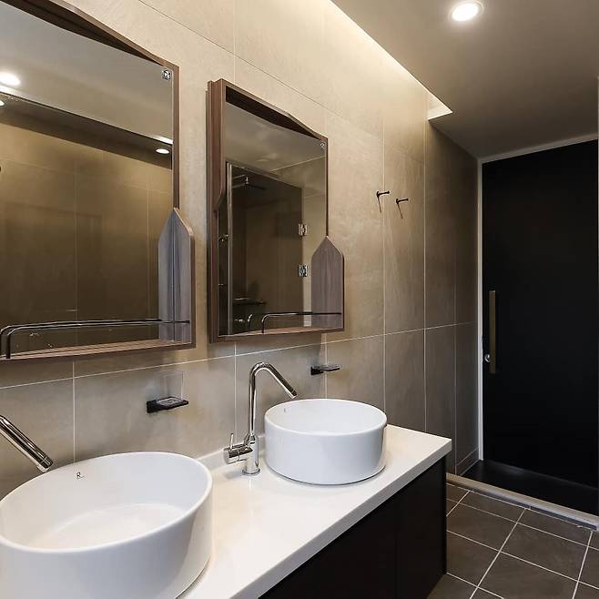 출처: <거울> 등 제품정보 모아보기(▲이미지클릭)