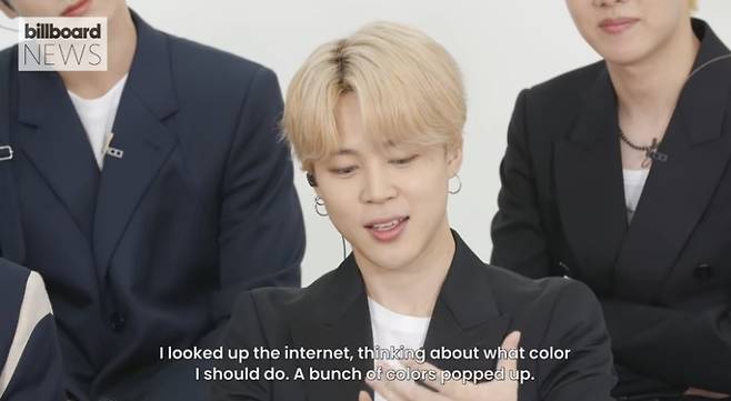 방탄소년단 지민, 전 세계 화제 '레인보우 헤어' 비하인드 공개 "인터넷을 검색하다..재밌을 것 같았어요"