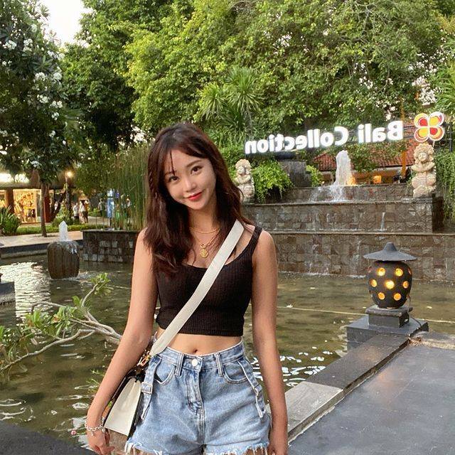 출처: 홍지윤 인스타그램