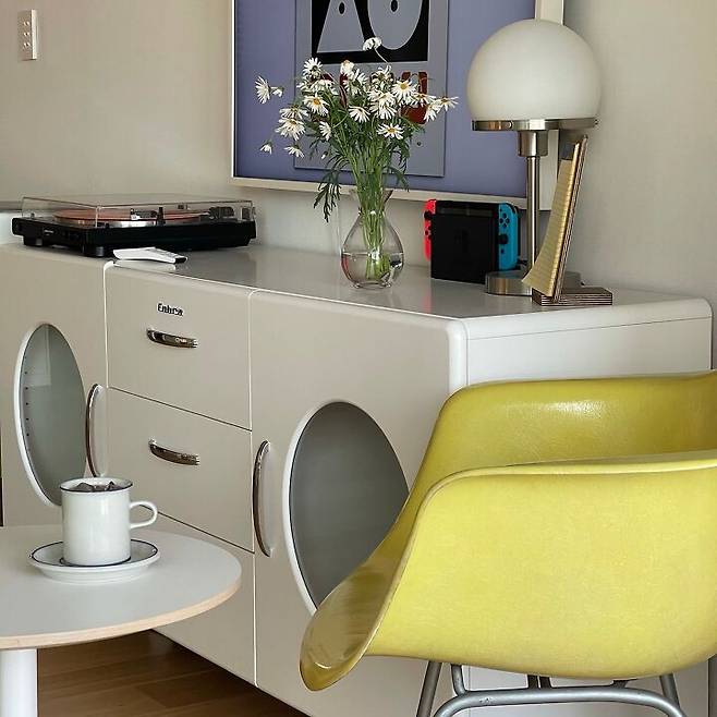 출처: 집꾸미기에서 <거실 수납장> 정보 알아보기 (▲이미지 클릭!)