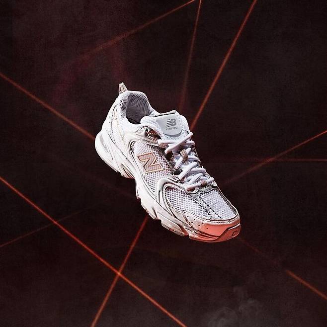출처: 뉴발란스 인스타그램