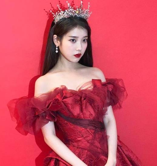 출처: 아이유 인스타그램