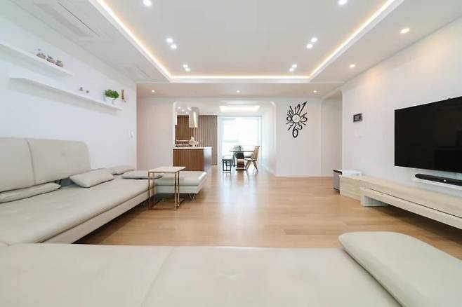 출처: <소파> 제품 정보 보러 가기 (▲이미지 클릭)