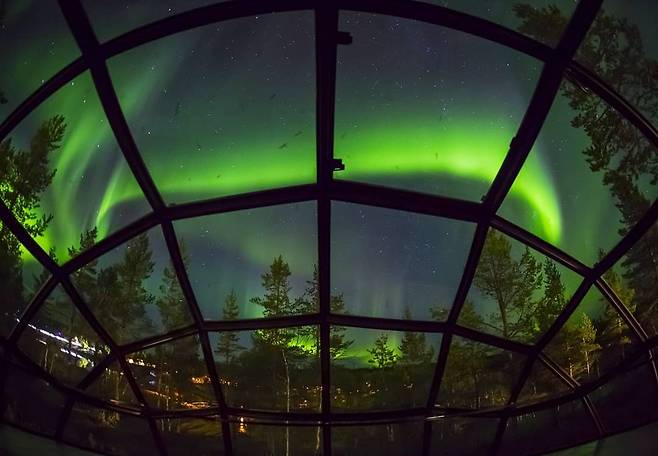 출처: 공식 인스타 계정(@kakslauttanen_arctic_resort)