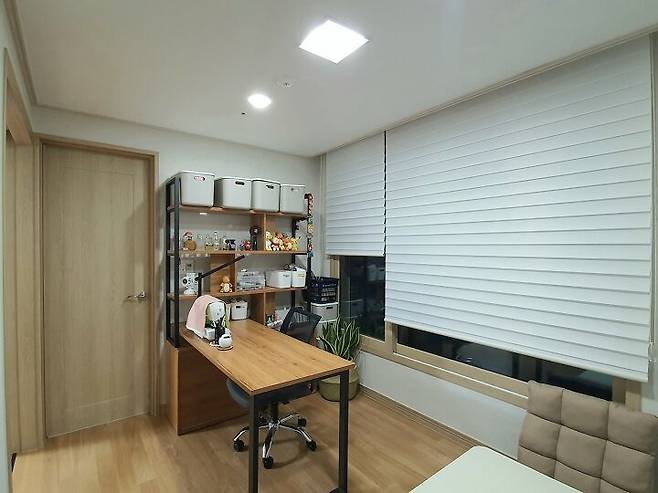 출처: <블라인드><정리박스><책상> 등 제품정보 모아보기(▲이미지클릭)