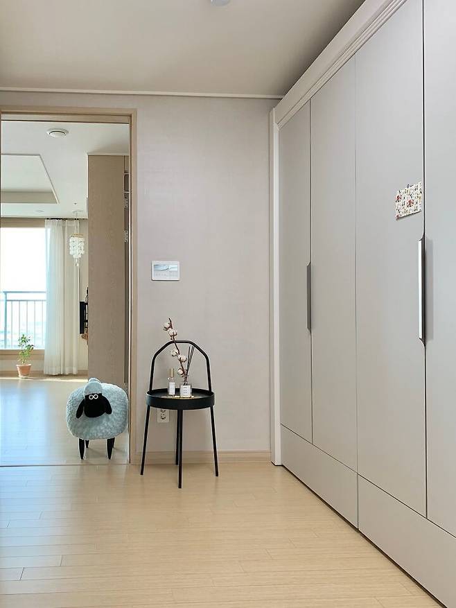 출처: <붙박이장> 등 제품정보 모아보기(▲이미지클릭)