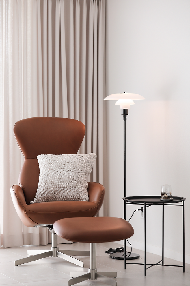 출처: <의자><풋스툴><테이블> 등 제품정보 보러가기(▲이미지클릭)