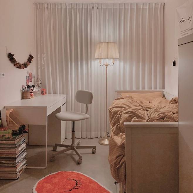 출처: <책상> 등 제품정보 모아보기(▲이미지클릭)