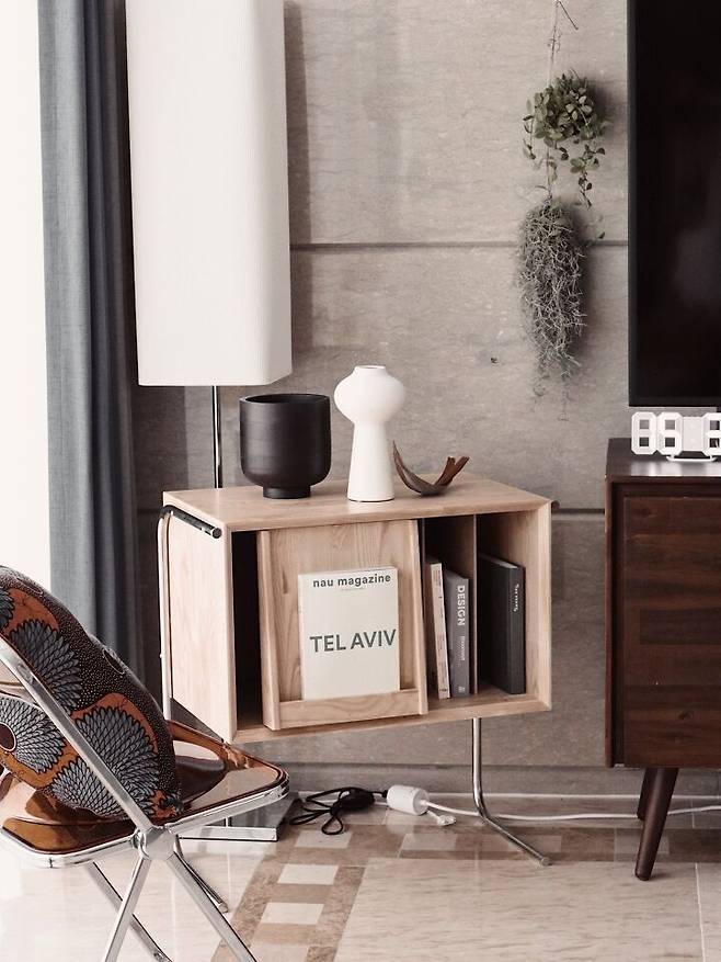 출처: <매거진렉> <장스탠드> 제품 정보 보러가기 (▲이미지 클릭)