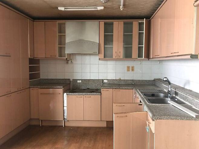 출처: 오늘의집 온라인 집들이 보러가기 (▲ 이미지 클릭)