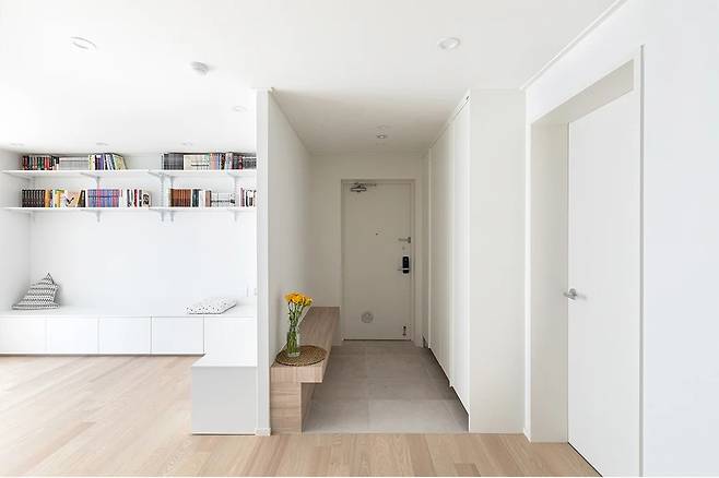 출처: 오늘의집에서 전문가 인테리어보기 (▲ 이미지 클릭)