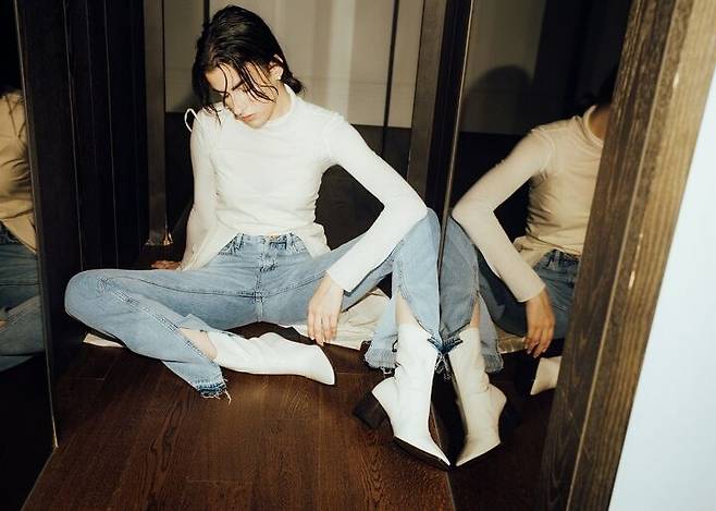 출처: 레이첼콕스