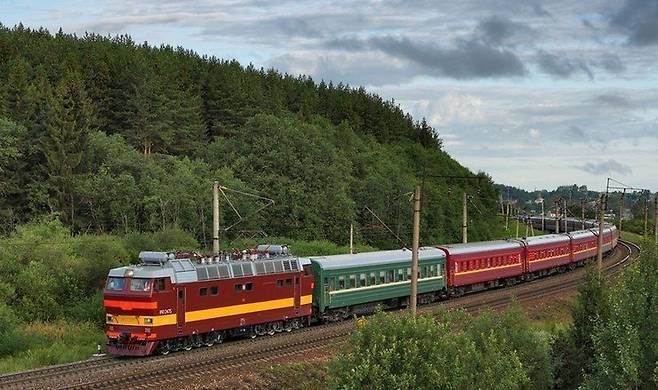 시베리아 횡단철도는 광궤로 되어 있다. [사진 위키백과]