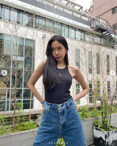 /사진=손나은 인스타그램