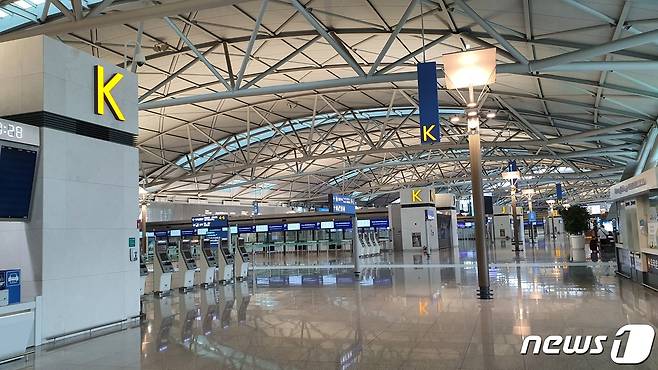 텅 빈 인천국제공항 제1여객터미널. © News1 정상훈 기자