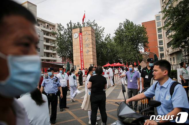 2021년 6월 7일 중국에서 대학수학능력시험인 가오카오가 열렸다. © 로이터=뉴스1 © News1 정윤영 기자