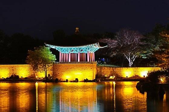 8세기 신라의 서라벌은 세계 4대 도시로 그 위용이 대단했다. 천년 역사를 한자리에서 변함없이 지켜낸 세계사적으로 유례를 찾아보기 어려운 도시이다. [사진 pixabay]