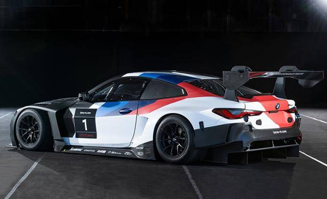 BMW M4 GT3 레이스카 리뷰