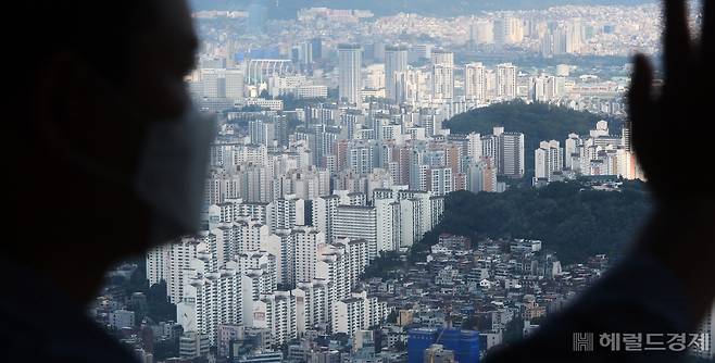 남산서울타워 전망대에서 바라본 서울시내. [헤럴드경제DB]