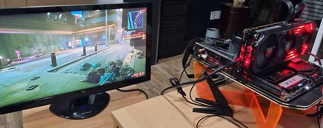 사이버펑크 2077 구동 테스트