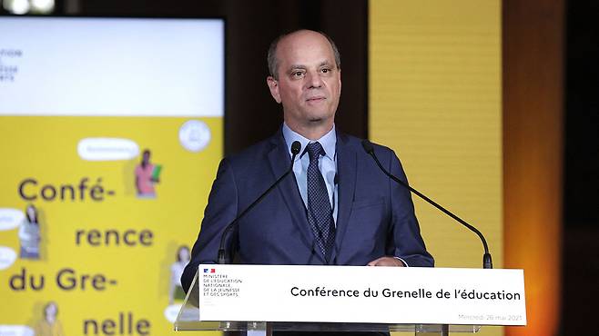 5월5일 장미셸 블랑케 프랑스 교육장관은 학교에서 성 포용적 언어 사용을 금지하는 방침을 발표했다. ⓒAFP PHOTO