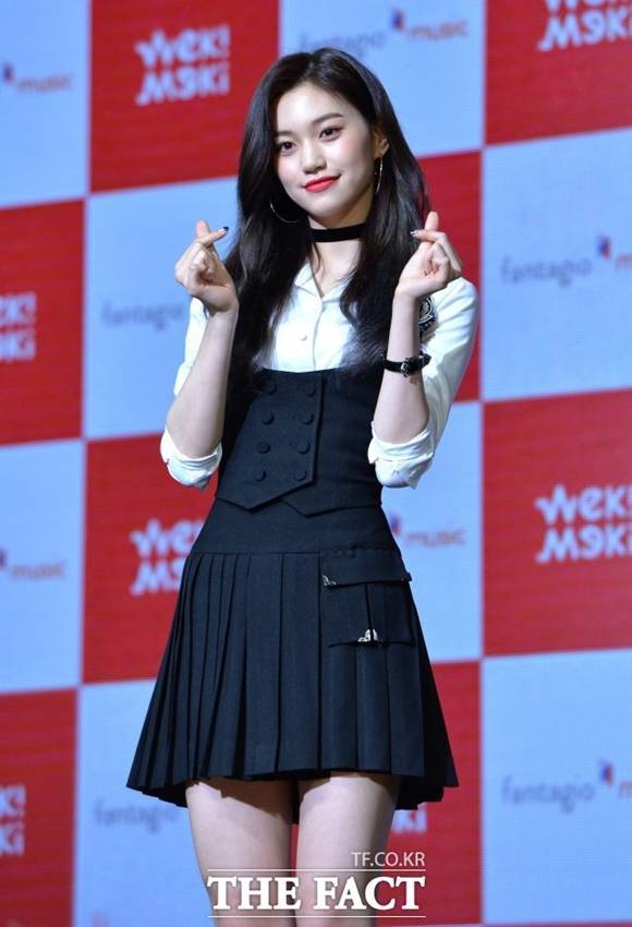 위키미키 김도연이 SBS 새 드라마 '원 더 우먼'에 출연한다. 김도연은 극 중 이하늬의 어린시절을 맡으며 데뷔 후 첫 1인 2역에 도전할 예정이다. /더팩트 DB