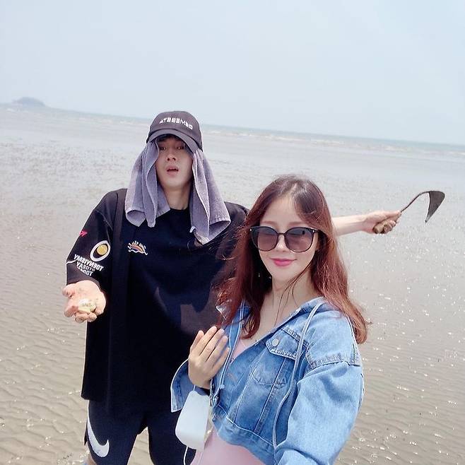 ▲ 류필립(왼쪽)과 미나. 출처ㅣ미나 SNS