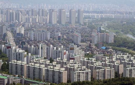 한국부동산원이 1일 발표한 6월 4주(28일 기준) 전국 주간 아파트 가격동향'에 따르면 전국 아파트값은 0.27% 상승했다. /사진=뉴스1