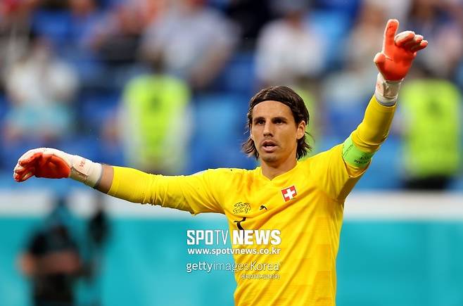 ▲ 스위스 골키퍼 얀 좀머는 3일 스페인과 유로 8강에서 엄청난 선방쇼를 보였다