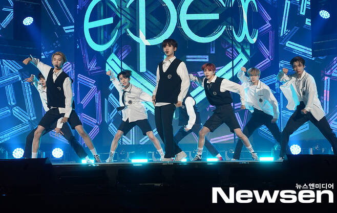 EPEX is showing off a wonderful stage on the afternoon of July 17th at 2021 Together Again K-POP Concert.Photos offered: Korea Management Association