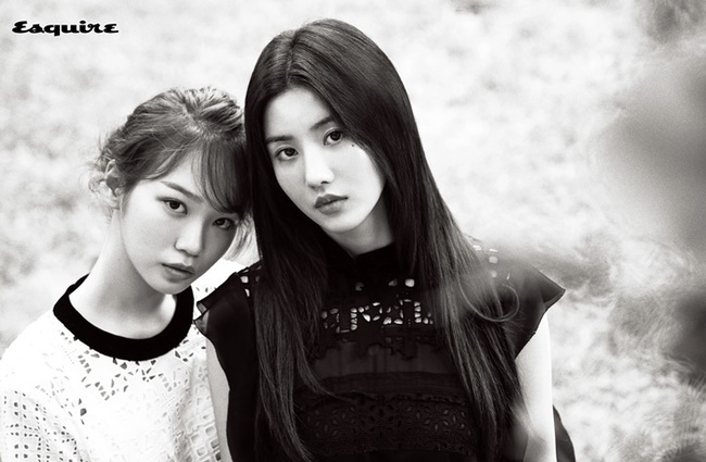 Kwon Eun-bi and Kim Chaewon from IZ*ONE showed off their extraordinary chemistry.Mens fashion and lifestyle magazine Esquire released a picture with Kwon Eun-bi and Kim Chaewon on the official SNS on July 21st.Kwon Eun-bi and Kim Chaewon, who dressed in a flower pattern dress in the picture, boasted a unique goddess visual.In the black and white photographs that prepared with black and white costumes, it created a dreamy atmosphere.In addition, Kwon Eun-bi and Kim Chaewon have presented various expressions and poses that match the costumes and have never been shown before.Kwon Eun-bi showed off her perfect side while giving bright Feelings with flowers, while Kim Chaewon captivated her by completing a chic mood by staring at the front in a cream color costume.In the interview after the photo shoot, they showed different charms.Through this picture, I was able to try concept and styling that I have never done before, the two people expressed their joy and said that there are many different parts of each others personality, taste and appearance.Kwon Eun-bi said, Chaewon is calm, but I am ridiculous and I have a lot of personality. If I usually try to be a charming person to Chaewon, Chaewon is a Feelings who responds quietly.Kim Chaewon said, Eun-Bi is a person with passion and momentum unlike me. It seems to be more fun because I can fill each other with the shortcomings.The two have not only released each others MBTIs that have not been properly released so far, but also mentioned pleasant episodes created by completely different eating habits.Kim Chaewon expressed his firm belief in the recent issue of mint chocolate flavor and said, I have bought ice cream filled with all mint chocolate flavors.Kwon Eun-bi shuddered, saying it was a toothpaste flavor.The two, who are five years old, also said they feel a little generational difference.There are many times when Chaewon does not know the songs I know, and on the contrary, I do not understand the abbreviation of Chaewon, Kwon Eun-bi said.Kim Chaewon said, Eun-Bi sister does a lot of things like aja gag.These two other people, but the Synergy effect through each other was great.Kim Chaewon said he was interested in writing and composing while conducting a guide recording of the song Spaceship (SPACESHIP) written and composed by Kwon Eun-bi, and Kwon Eun-bi added It seems to be a good synergy for each other.