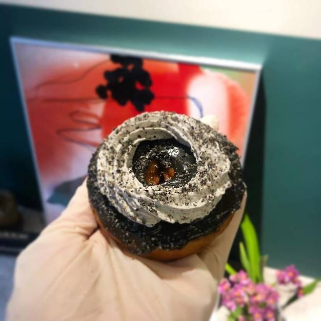 @overte_donuts