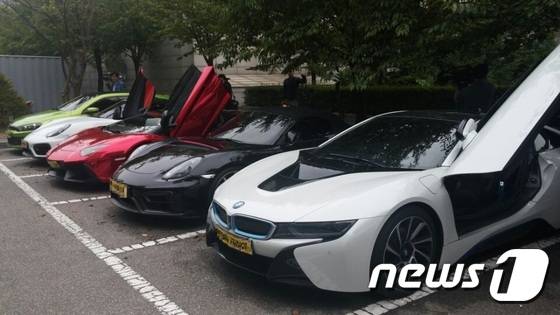 고급 수입차량들 (사진은 기사 내용과 무관함) 2016.9.28/뉴스1 © News1 주영민 기자