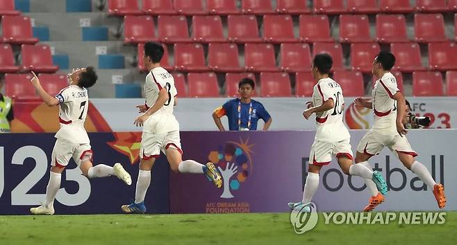 북한 대표팀의 2020 AFC U-23 챔피언십 조별리그 베트남전 경기 모습 [연합뉴스 자료사진]