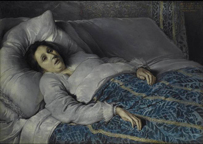 ‘죽음의 침대 위에 누운 젊은 여인’(Young Woman On Her Death Bed). 1621년 그려진 작자 미상의 작품. <언다잉>의 저자는 이 그림에 대해 “주변 환경은 양호하지만, 이 여자 앞에서는 세상에 존재하는 그 어떤 안락함도 위안이 되지 못한다”고 적었다. 프랑스 루앙 미술관(mbarouen.fr) 제공